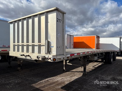 2016 Reitnouer Big Bubba 45 ft T/A Spread Axle Remorque à plateau