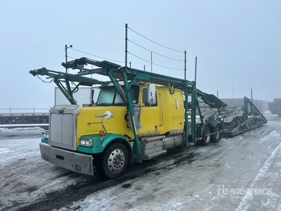 2015 Western Star 4900SF 6x4 Sleeper Car Carrier Truck