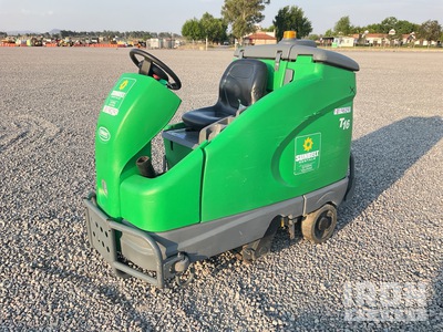 2019 Tennant T16 Ride-On Floor Scrubber