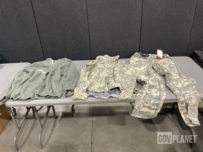 (4) Pairs of Extreme Cold Weather Trousers, (24) Jackets & Assorted Items