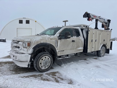 2020 Ford F-550 XLT 4x4 Extended Cab Service Truck
