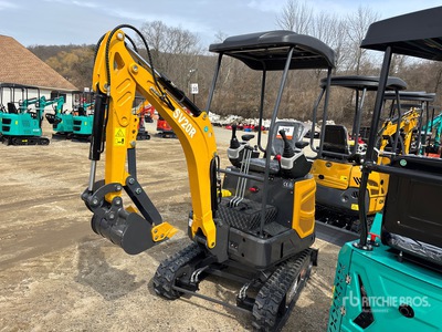 2025 STARVOX SV20R Mini Excavator (Unused)
