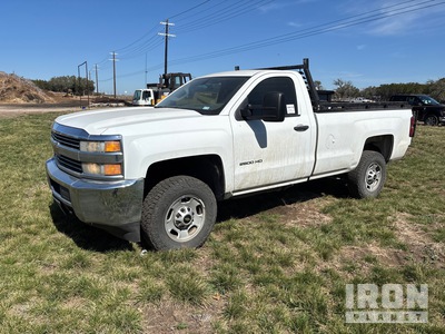 2015 Chevrolet 2500 HD 4x2 بيك اب