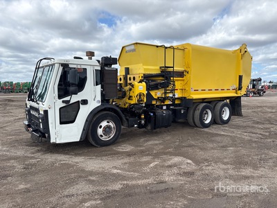 2018 Mack LE613 Waste Collection Truck