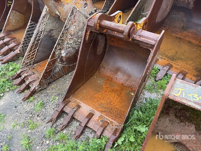 24 in Excavator Bucket