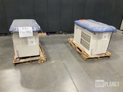 (2) Brewer 5000/5001 Examination Tables