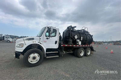 2012 Freightliner M2 106 6x4 Ciężarówka z koparką próżniową