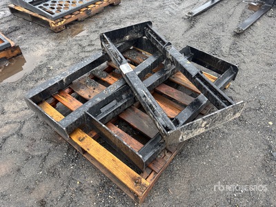 Quantity of (3) All-Star 45.5 in スキッドステア取り付けプレート