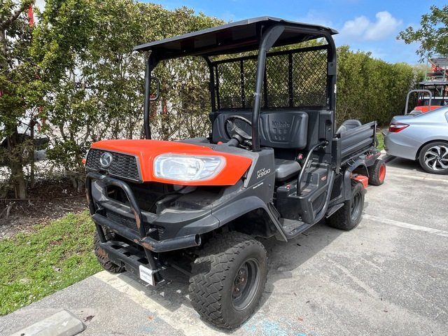 2023 Kubota RTVX900GH 4x4 Utility Vehicle (Inoperable)