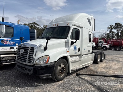 2016 Freightliner Cascadia 125 6x4 T/A Sleeper Truck Tractor
