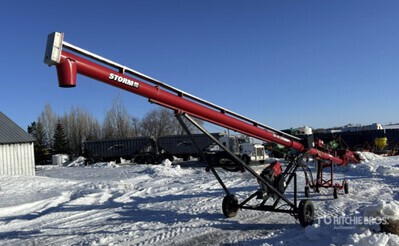 2016 Wheatheart 1041 10 in x 41 ft Storm Seed Treater Grain Auger