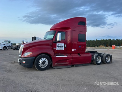 2019 International LT625 6x4 Cabeza Tractora Cabina Dormitorio