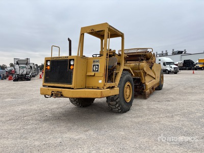 1986 Cat 613C モータースクレーパー