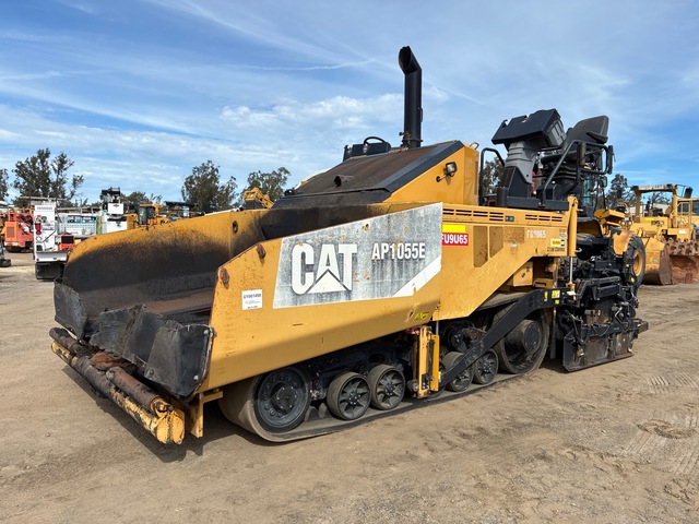 2012 Cat AP1055E Track Asphalt Paver