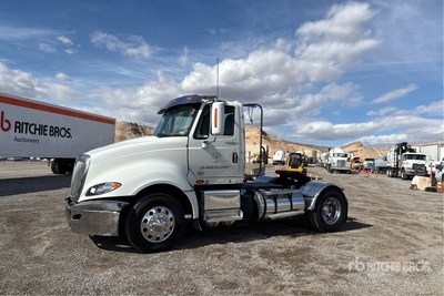 2015 International Prostar+122 4x2 S/A Day Cab Truck Tractor