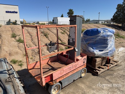 2015 Skyjack ST12 Electric Scissor Lift