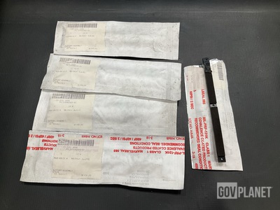 (5) Indra Sistemas 223581420-01 Electrical-Electronic Mounting Pads