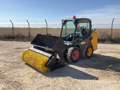 2019 JCB 135W Schranklader