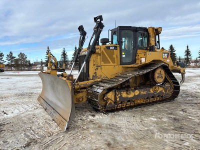 2013 Cat D6T XW Spycharka gąsienicowa