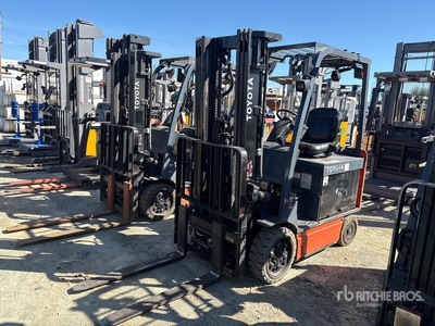 Toyota 8FBCHU25 4750 lb Elektrische heftruck