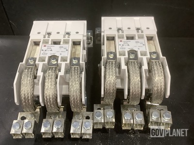 (2) Cutler-Hammer 2045A45G01 Magnetic Contactors
