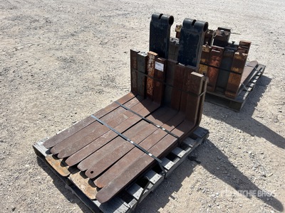 Quantity of Assorted Forks