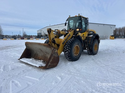 2015 Komatsu WA320-7 Wheel Loader
