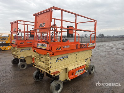 2015 JLG 2646ES Electric Scissor Lift