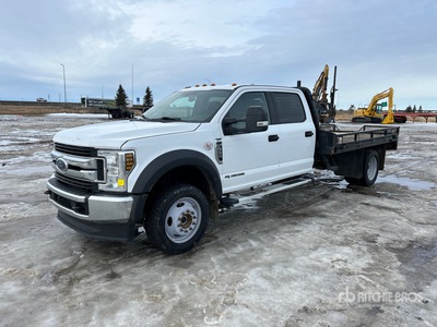 2018 Ford F-550 XLT 4x4 Crew Cab Flatbed Truck