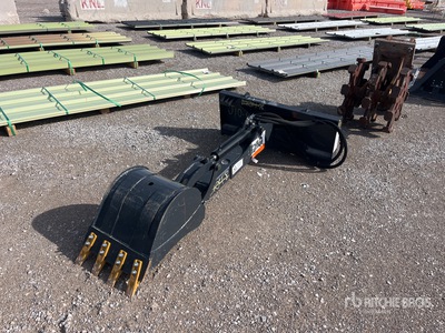 LandHonor 16 in Skid Steer Backhoe