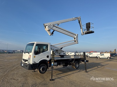 2013 C.T.E. ZED 21JH 18 m on 2013 Nissan Cabstar 35.12 Bucket Truck