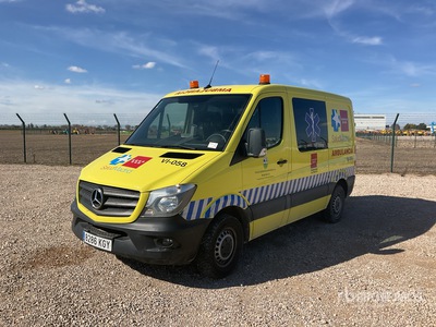 2018 Mercedes Benz Sprinter 211 CDI 4x2 سيارة اسعاف