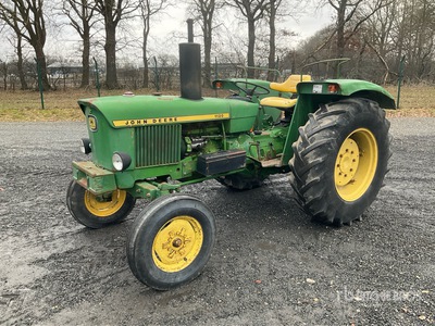 1972 John Deere 1120 2WD Antique Tractor