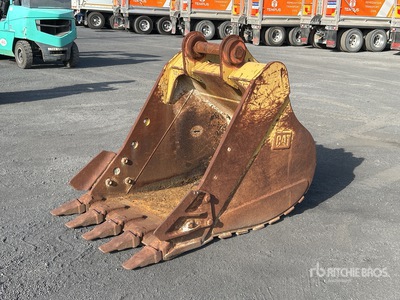 Cat 1080 mm Q/C Digging Excavator Bucket - Fits Cat 320B