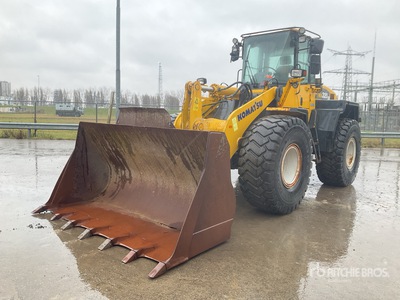 2005 Komatsu WA320-5H Wheel Loader