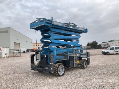 2007 Genie GS-5390 4x4 Diesel Scissor Lift