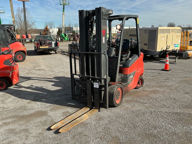 2023 Linde HT30CT 6000 lb Cushion Tire Forklift