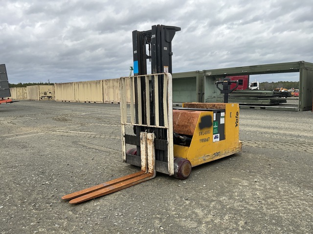Yale MCW040LCN24TE072 Electric Forklift