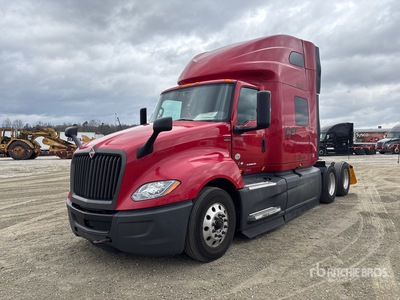 2022 International LT625 6x4 T/A Sleeper Truck Tractor