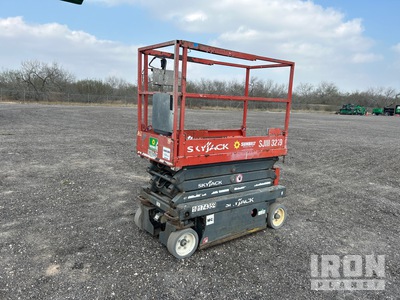 2017 Skyjack SJIII3219 Electric Scissor Lift