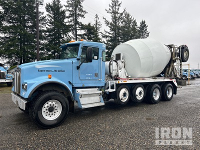 2001 Kenworth W900 12x4 Mixer Truck