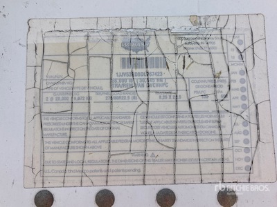 2013 Wabash DVCVHPC 53 ft x 102 in T/A Van Trailer