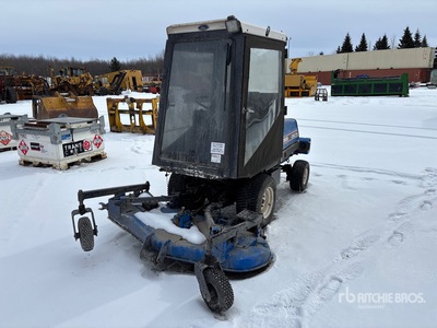 1992 Ford CM274 Ride-On 4WD Lawn Mower