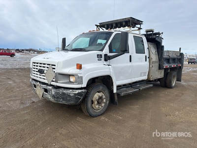 2003 Chevrolet C5500 4x2 Crew Cab S/A Dump Truck