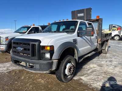 2008 Ford F-550 XL 4x2 Crew Cab Camion à plateau basculant