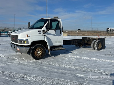 2006 GMC C5500 4x2 Cab and Chassis