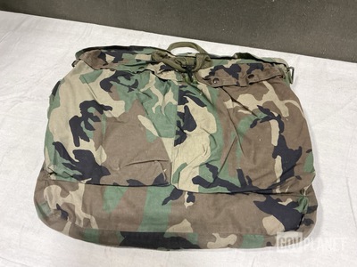 (18) Flyer's Helmet Bags