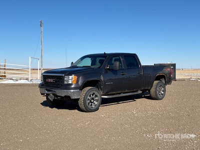 2011 GMC Sierra 2500 4x4 Crew Cab Pickup