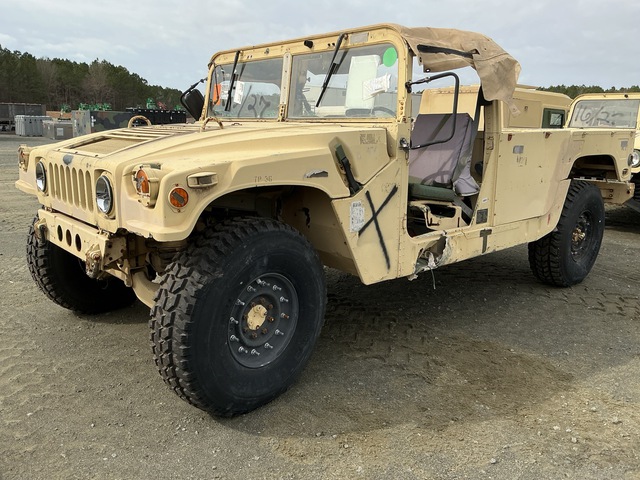 2008 AM General M1097R1 HMMWV 2 Door Soft Top w/Truck Body
