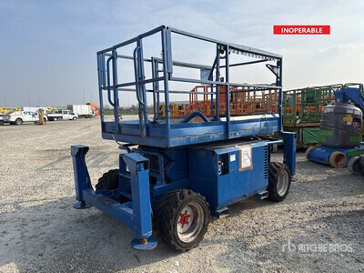 2006 Skyjack 6832RT Scissor Lift (Inoperable)